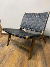 Cargar imagen en el visor de la galería, SILLA OCASIONAL ESTILO WEGNER MODELO VENECIA
