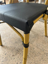 Cargar imagen en el visor de la galería, SILLA ESTILO BISTRO MODELO EIFFEL