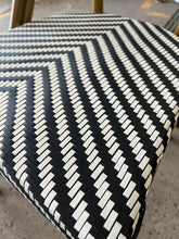 Cargar imagen en el visor de la galería, SILLA ESTILO BISTRO MODELO EIFFEL