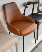 Cargar imagen en el visor de la galería, SILLA DE COMEDOR MODELO EDINBURGO