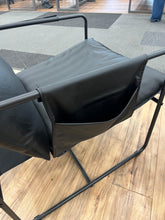 Cargar imagen en el visor de la galería, Sillon Ocasional Modelo Milo