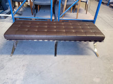 Cargar imagen en el visor de la galería, Banca Ocasional Diseño Barcelona Cafe
