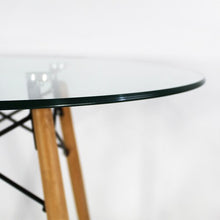 Cargar imagen en el visor de la galería, MESA COMEDOR CIRCULAR ESTILO EAMES DE CRISTAL 100CM
