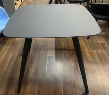 Cargar imagen en el visor de la galería, Mesa de Exterior Modelo Ibiza

