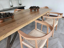 Cargar imagen en el visor de la galería, Silla Replica Wegner Round Chair Tejida
