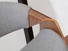 Cargar imagen en el visor de la galería, Silla de Comedor Madera Moldeada y Tela Monaco
