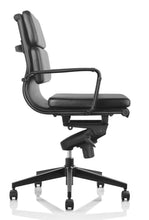 Cargar imagen en el visor de la galería, Silla Estilo Secretarial Eames Soft Pad Black Edition

