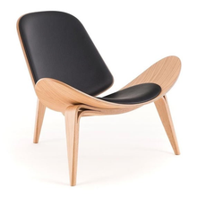 Cargar imagen en el visor de la galería, Silla Replica Shell (Hans Wegner)
